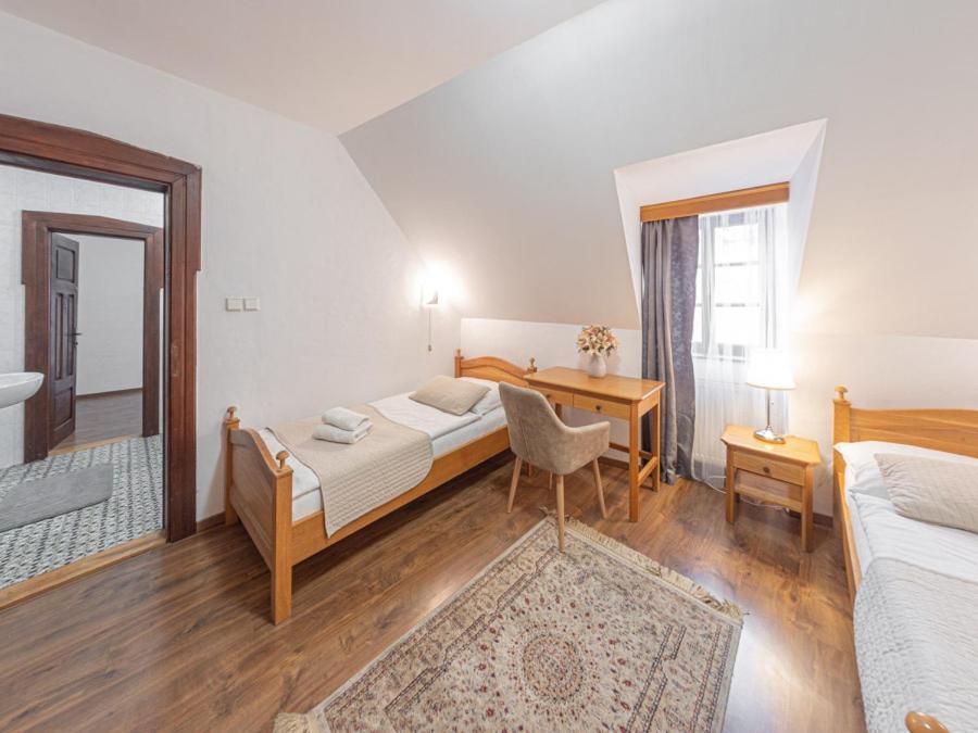Hotel Salamander - Garni Banská Štiavnica Exteriör bild