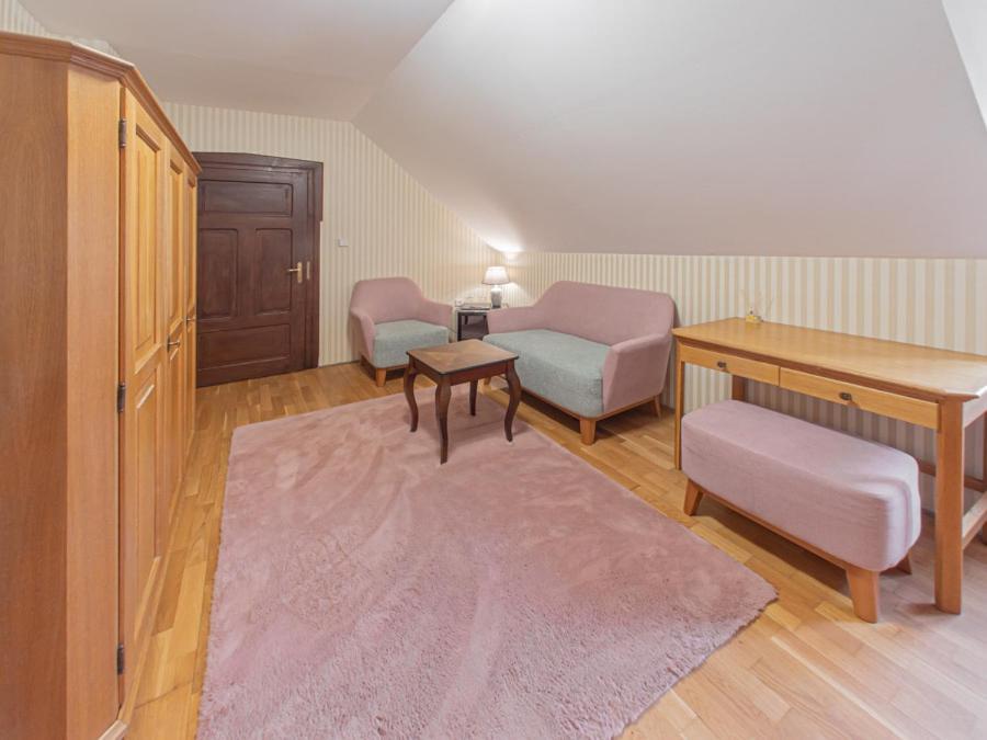 Hotel Salamander - Garni Banská Štiavnica Exteriör bild